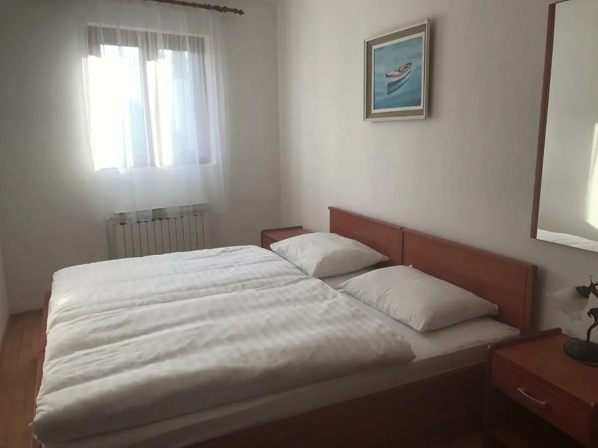 Apartment Pulic Rab Town