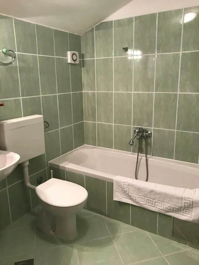 Apartment Pulic Rab Town