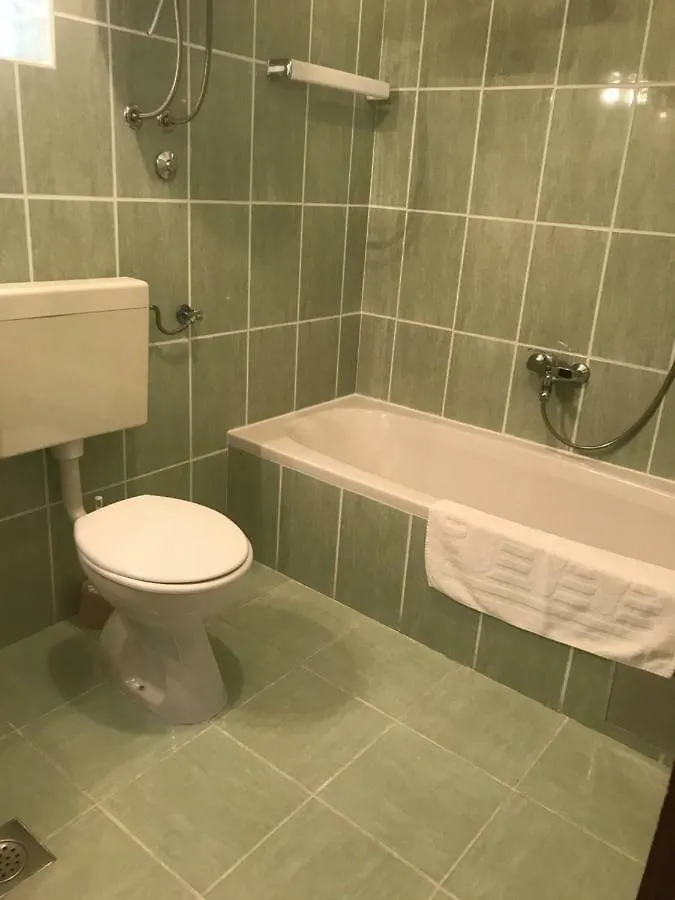 Apartment Pulic Rab Town
